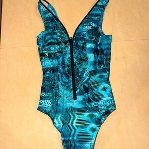 Miraclesuit ‘Short Circuit Blitz’ One Piece Swimsuit size 10